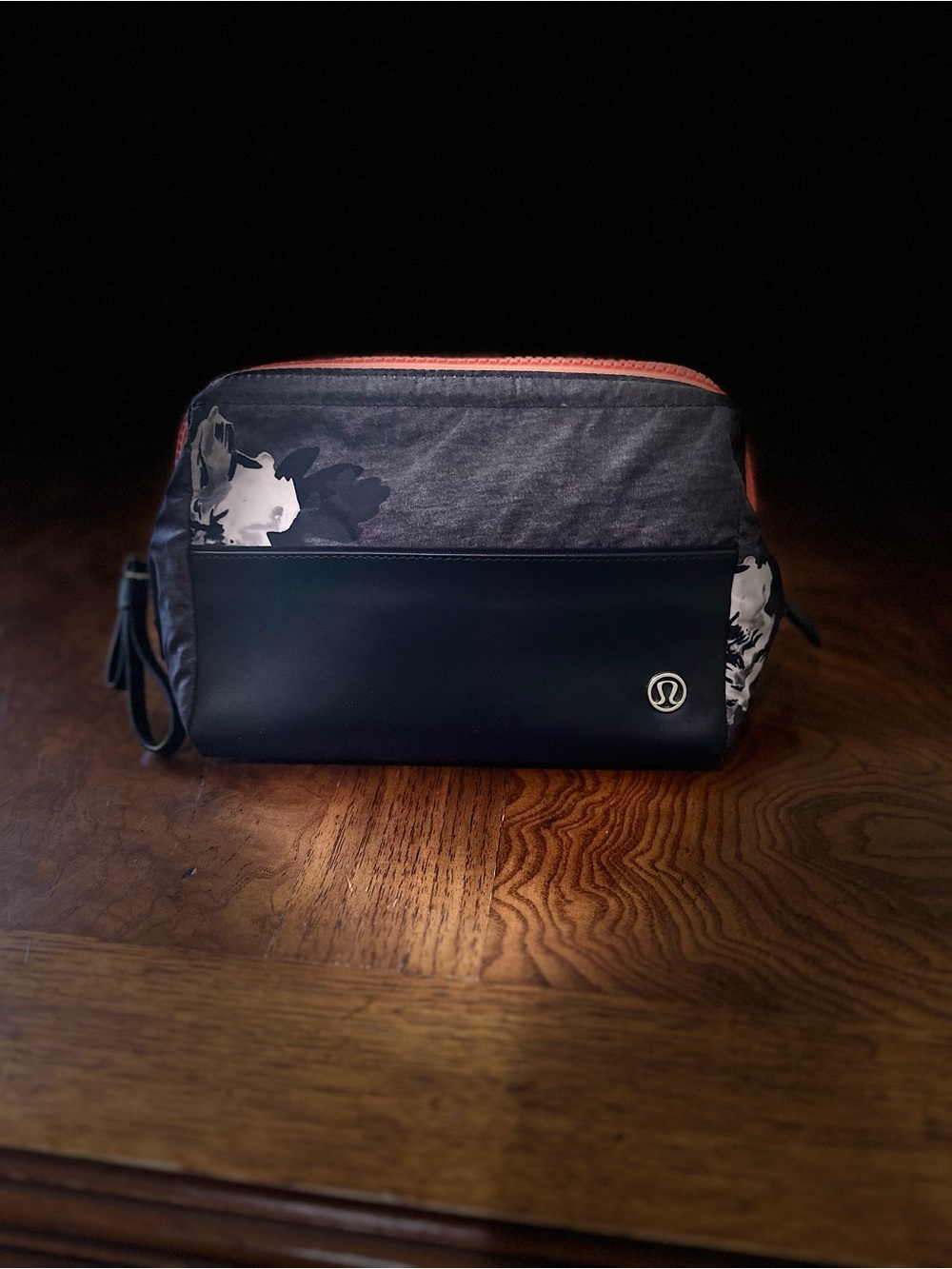 lululemon athletica Mind & Body Kit Dopp Kit Toiletry Bag